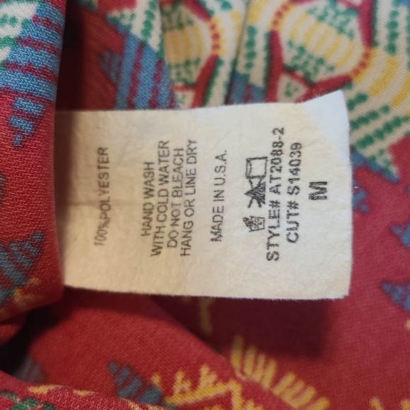 Yahada Southwestern Print Blouse - Picture 8 of 12